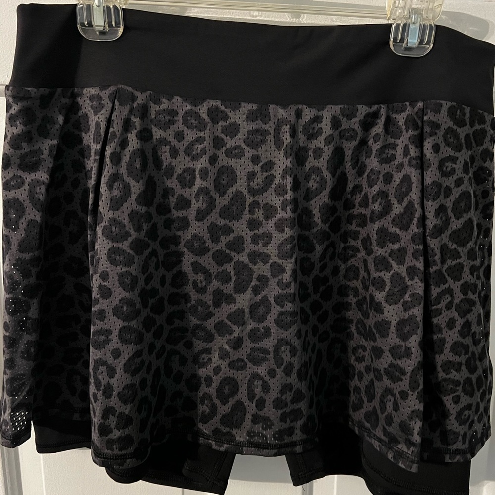 Black leopard tennis skirt